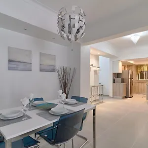 https://dom-rep-exclusive-2-bed-apt-evaristo-morales.santodomingobesthotels.com