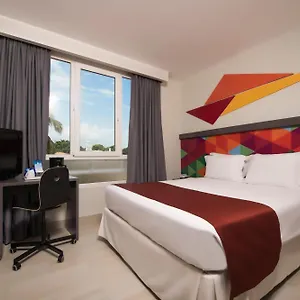 Hotel Novus Plaza Hodelpa, Saint-Domingue